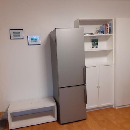 Aquamarin - Charmantes Appartement Mit Balkon ロストック エクステリア 写真
