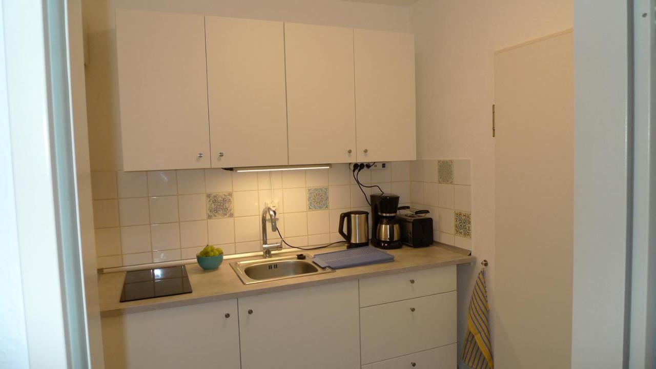 Aquamarin - Charmantes Appartement Mit Balkon ロストック エクステリア 写真
