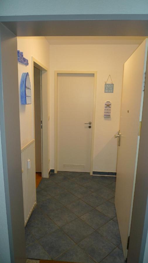 Aquamarin - Charmantes Appartement Mit Balkon ロストック エクステリア 写真